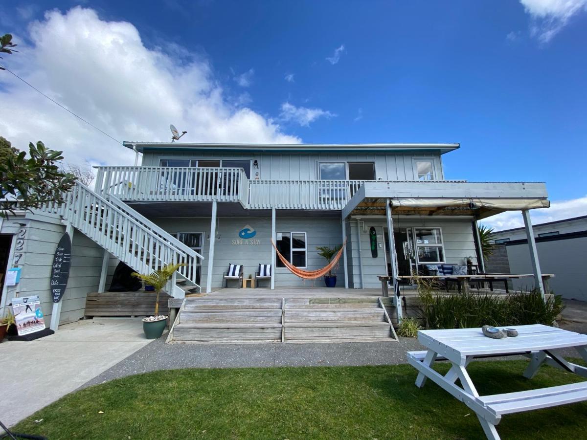 Surf N Stay Whangamata Eksteriør bilde