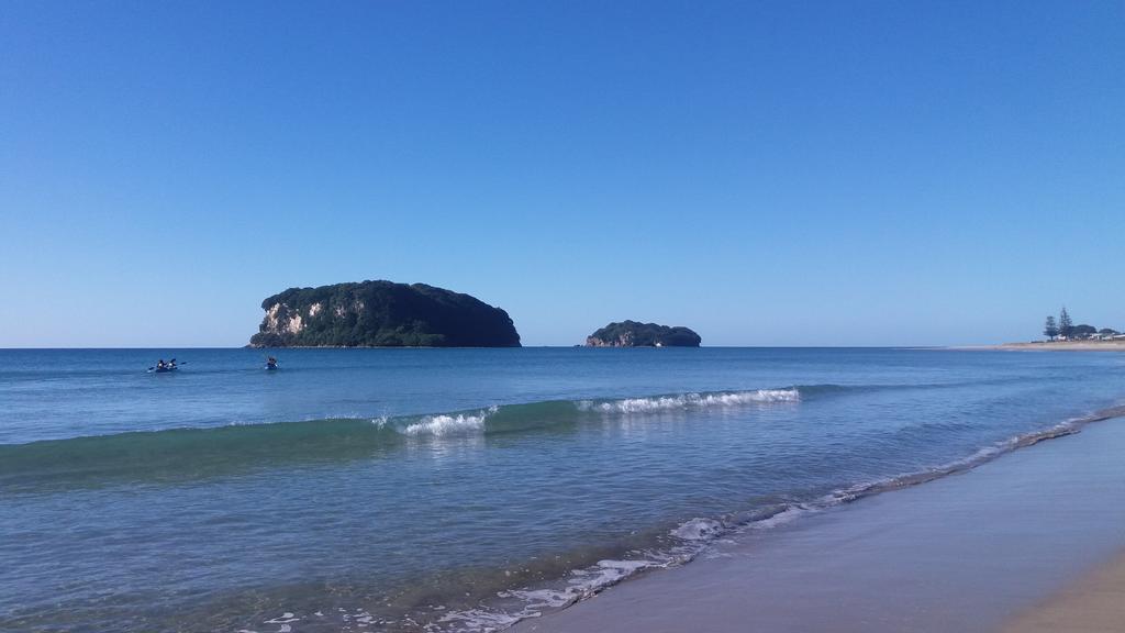 Surf N Stay Whangamata Eksteriør bilde